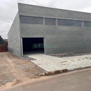 Pavilhão com 720m², no bairro Sanvitto em Caxias do Sul para Alugar