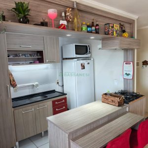Apartamento com 56m², 2 dormitórios, 1 vaga, no bairro Salgado Filho em Caxias do Sul para Comprar