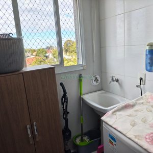 Apartamento com 56m², 2 dormitórios, 1 vaga, no bairro Salgado Filho em Caxias do Sul para Comprar