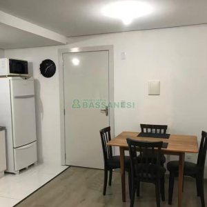 Apto Mobiliado com 47m², 2 dormitórios, 1 vaga, no bairro Nossa Senhora de Lourdes em Caxias do Sul para Alugar