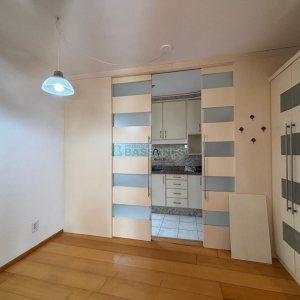 Apartamento com 145m², 3 dormitórios, 2 vagas, no bairro Panazzolo em Caxias do Sul para Alugar