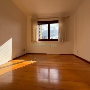 Apartamento com 145m², 3 dormitórios, 2 vagas, no bairro Panazzolo em Caxias do Sul para Alugar