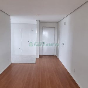 Apartamento com 73m², 2 dormitórios, 2 vagas, no bairro Vila Verde em Caxias do Sul para Comprar