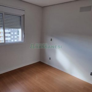Apartamento com 73m², 2 dormitórios, 2 vagas, no bairro Vila Verde em Caxias do Sul para Comprar