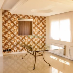 Apartamento com 295m², 3 dormitórios, 2 vagas, no bairro Panazzolo em Caxias do Sul para Comprar