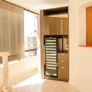 Apartamento com 295m², 3 dormitórios, 2 vagas, no bairro Panazzolo em Caxias do Sul para Comprar