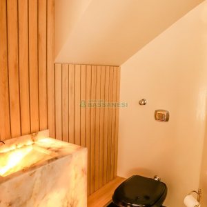 Apartamento com 295m², 3 dormitórios, 2 vagas, no bairro Panazzolo em Caxias do Sul para Comprar