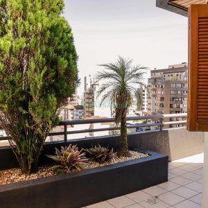 Apartamento com 295m², 3 dormitórios, 2 vagas, no bairro Panazzolo em Caxias do Sul para Comprar