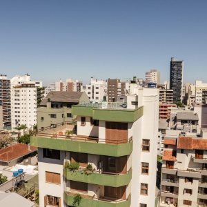 Apartamento com 295m², 3 dormitórios, 2 vagas, no bairro Panazzolo em Caxias do Sul para Comprar