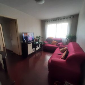 Apartamento com 94m², 3 dormitórios, 1 vaga, no bairro São Pelegrino em Caxias do Sul para Comprar