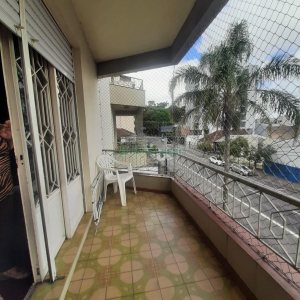 Apartamento com 94m², 3 dormitórios, 1 vaga, no bairro São Pelegrino em Caxias do Sul para Comprar