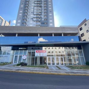 Loja com 168m², no bairro Lourdes em Caxias do Sul para Comprar