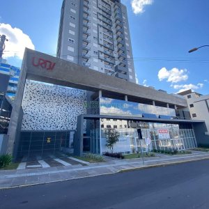 Loja com 168m², no bairro Lourdes em Caxias do Sul para Comprar