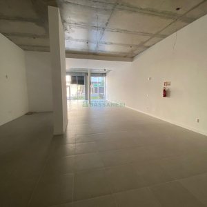 Loja com 168m², no bairro Lourdes em Caxias do Sul para Comprar