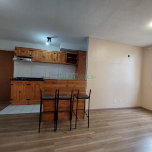Apartamento com 52m², 2 dormitórios, 1 vaga, no bairro De Zorzi em Caxias do Sul para Alugar
