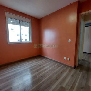 Apartamento com 52m², 2 dormitórios, 1 vaga, no bairro De Zorzi em Caxias do Sul para Alugar