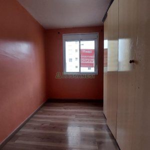 Apartamento com 52m², 2 dormitórios, 1 vaga, no bairro De Zorzi em Caxias do Sul para Alugar