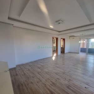 Apartamento com 250m², 4 dormitórios, 2 vagas, no bairro Sagrada Família em Caxias do Sul para Alugar