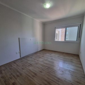 Apartamento com 250m², 4 dormitórios, 2 vagas, no bairro Sagrada Família em Caxias do Sul para Alugar