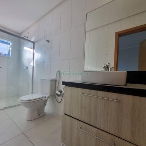 Apartamento com 250m², 4 dormitórios, 2 vagas, no bairro Sagrada Família em Caxias do Sul para Alugar