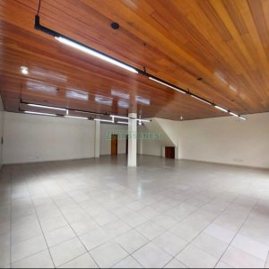 Loja com 160m², no bairro Bela Vista em Caxias do Sul para Alugar