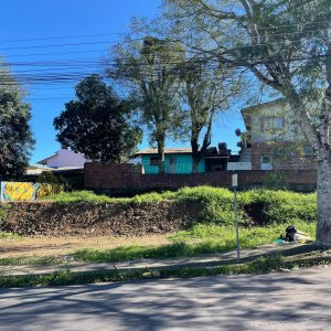 Terreno, no bairro Desvio Rizzo em Caxias do Sul para Comprar