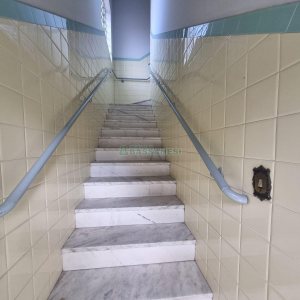 Casa, 4 dormitórios, 2 vagas, no bairro Lourdes em Caxias do Sul para Alugar