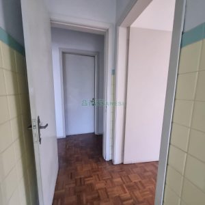 Casa, 4 dormitórios, 2 vagas, no bairro Lourdes em Caxias do Sul para Alugar