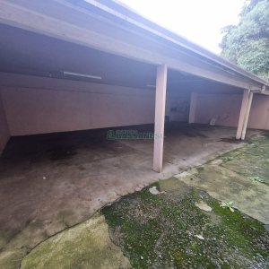 Casa, 4 dormitórios, 2 vagas, no bairro Lourdes em Caxias do Sul para Alugar