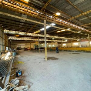 Pavilhão com 6429m², no bairro Nossa Senhora de Fátima em Caxias do Sul para Comprar