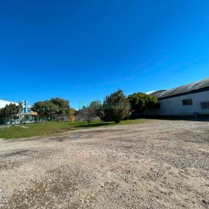 Pavilhão com 6429m², no bairro Nossa Senhora de Fátima em Caxias do Sul para Comprar