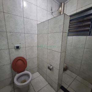 Pavilhão com 325m², no bairro Bela Vista em Caxias do Sul para Alugar