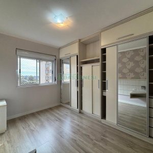 Apto Mobiliado com 72m², 2 dormitórios, 1 vaga, no bairro Universitário em Caxias do Sul para Alugar