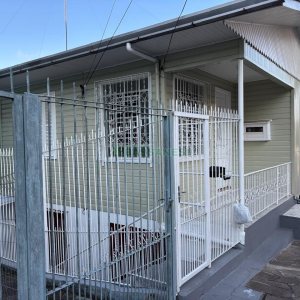 Casa com 92m², 3 dormitórios, no bairro Rio Branco em Caxias do Sul para Alugar