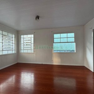 Casa com 92m², 3 dormitórios, no bairro Rio Branco em Caxias do Sul para Alugar