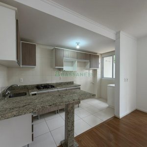 Apartamento com 59m², 2 dormitórios, 1 vaga, no bairro Centro em Caxias do Sul para Comprar