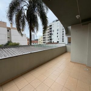 Apartamento com 59m², 2 dormitórios, 1 vaga, no bairro Centro em Caxias do Sul para Comprar