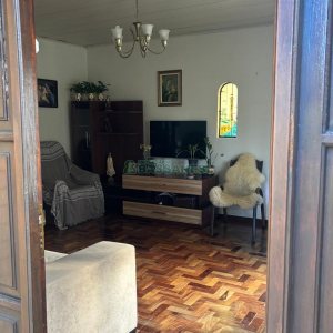 Chácara com 300m², 3 dormitórios, 2 vagas, no bairro Vila Seca em Caxias do Sul para Comprar