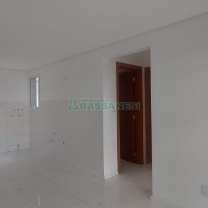 Apartamento com 46m², 2 dormitórios, 1 vaga, no bairro São Luiz em Caxias do Sul para Alugar