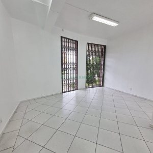 Loja com 120m², no bairro Cruzeiro em Caxias do Sul para Alugar