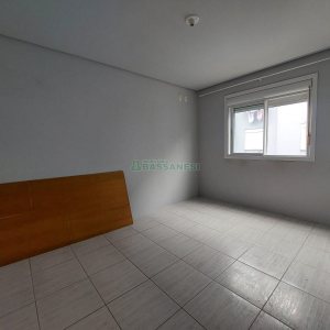 Apartamento com 50m², 2 dormitórios, 1 vaga, no bairro Jardim Iracema em Caxias do Sul para Alugar