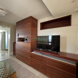 Apartamento com 455m², 3 dormitórios, 4 vagas, no bairro Centro em Caxias do Sul para Comprar