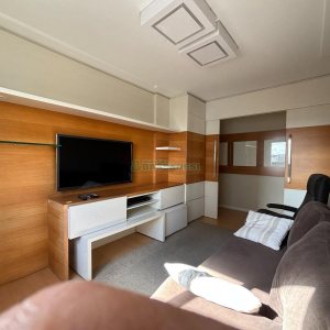 Apartamento com 455m², 3 dormitórios, 4 vagas, no bairro Centro em Caxias do Sul para Comprar
