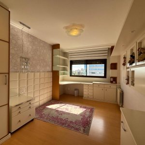 Apartamento com 455m², 3 dormitórios, 4 vagas, no bairro Centro em Caxias do Sul para Comprar
