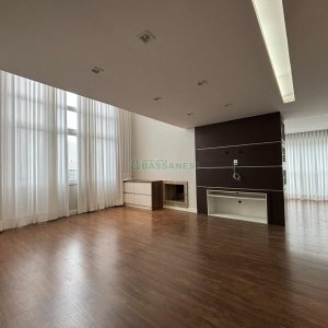 Apartamento com 151m², 3 dormitórios, 2 vagas, no bairro Panazzolo em Caxias do Sul para Alugar