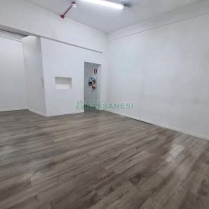 Loja com 65m², no bairro Rio Branco em Caxias do Sul para Alugar