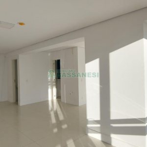 Sala com 49m², 1 vaga, no bairro Centro em Caxias do Sul para Alugar