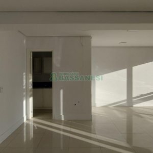 Sala com 49m², 1 vaga, no bairro Centro em Caxias do Sul para Alugar