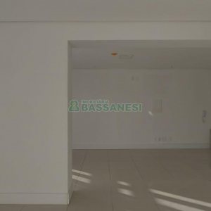 Sala com 49m², 1 vaga, no bairro Centro em Caxias do Sul para Alugar