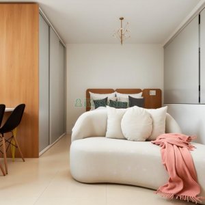Kitinete Mobiliado com 35m², 1 dormitório, 1 vaga, no bairro São Pelegrino em Caxias do Sul para Alugar